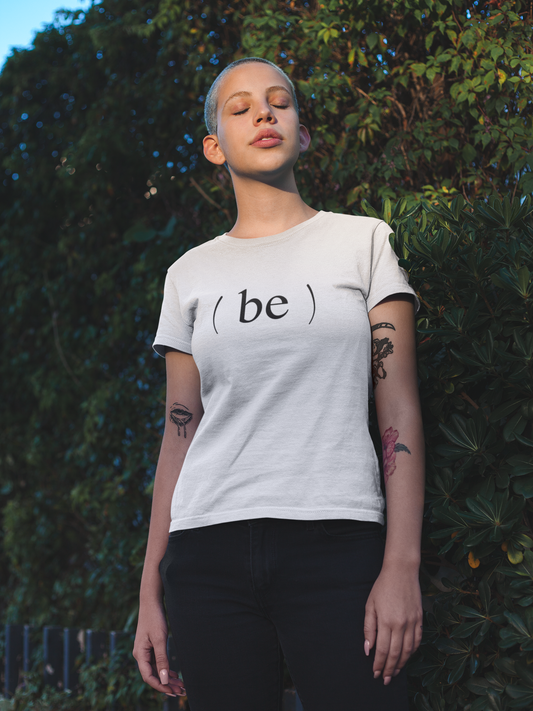 ( be ) Presence Tee
